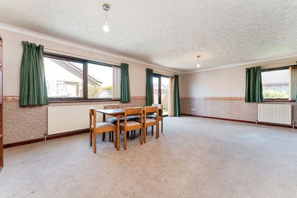 Property photo 3 of 24 Pbox-Img.Jpg