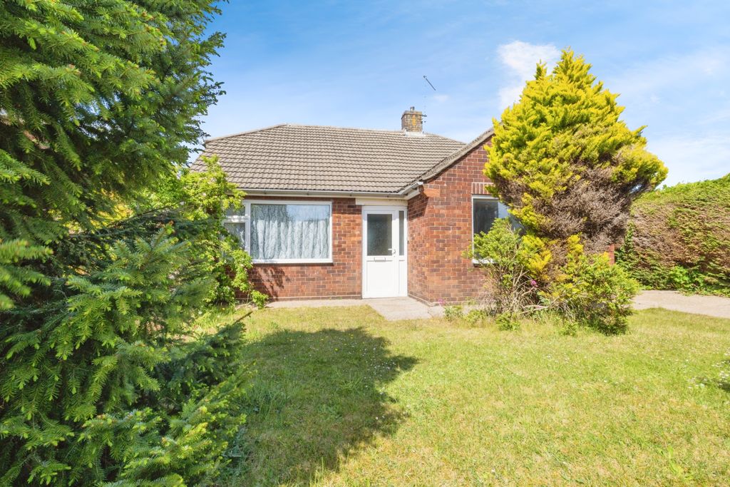 Property photo 2 of 15
