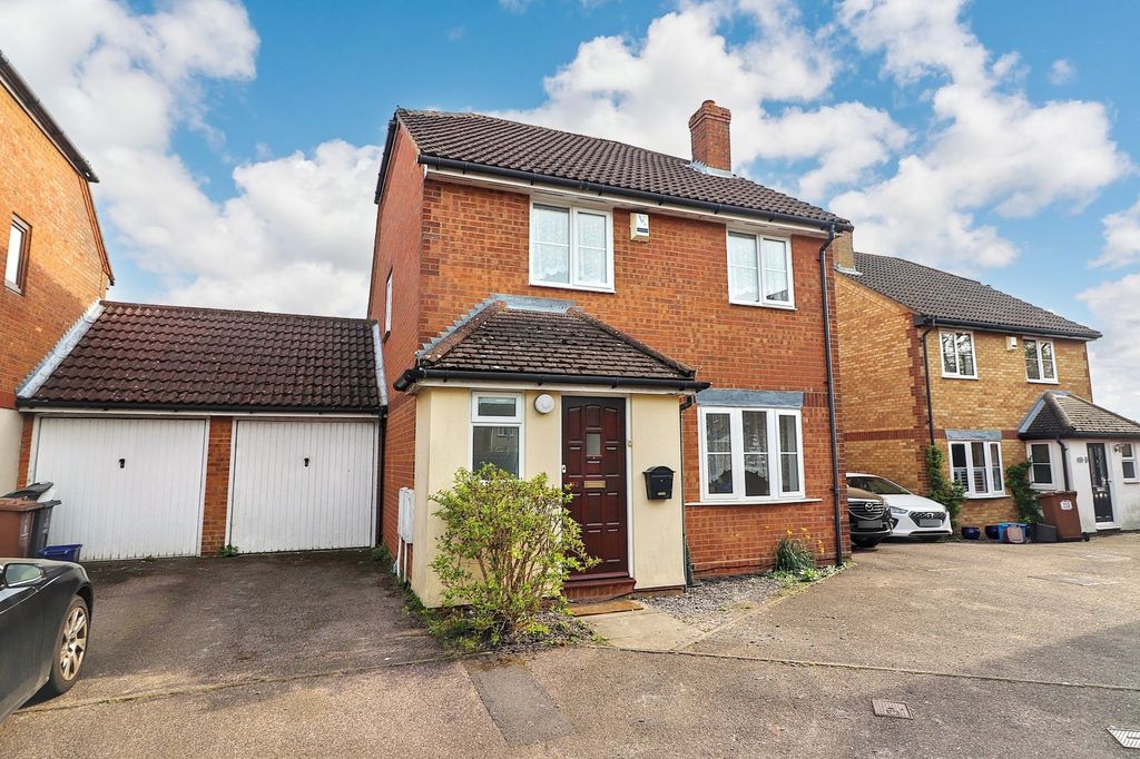 Property photo 2 of 18 Picture No. 22