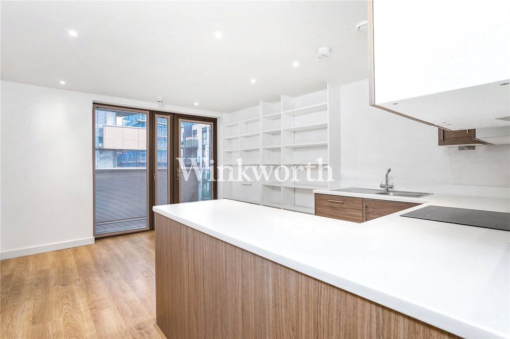 Property photo 2 of 12 Picture No. 01