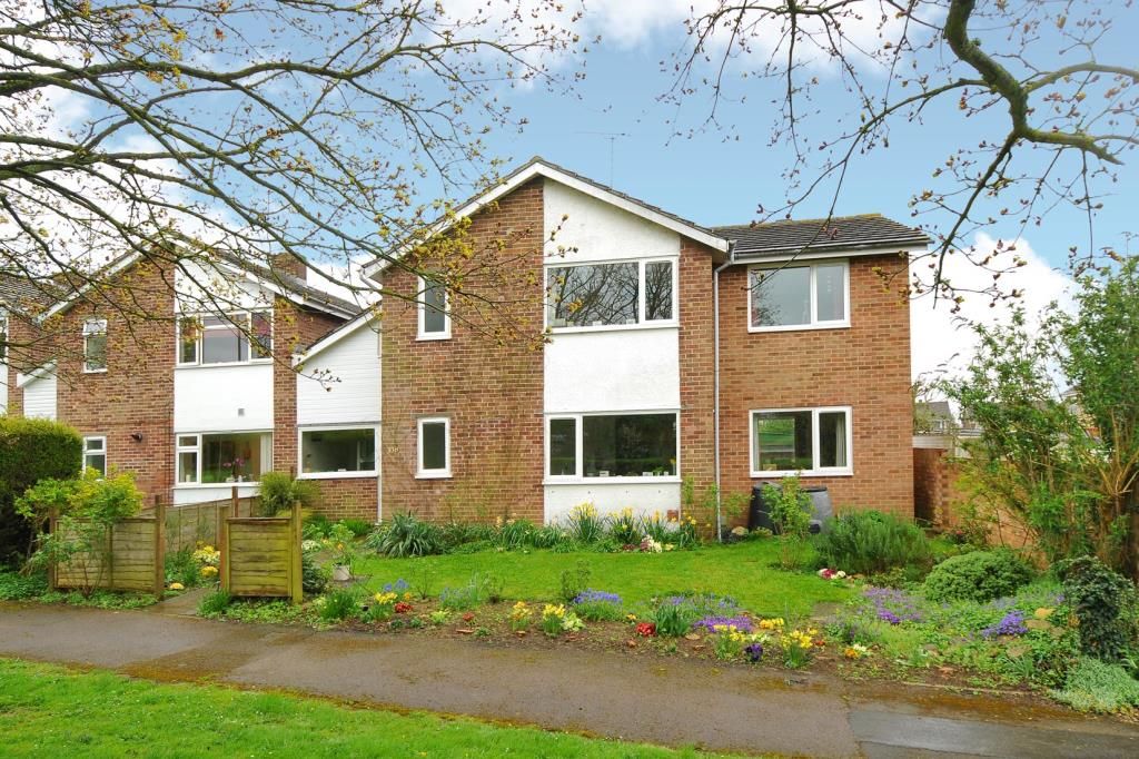 Property photo 2 of 10 Front Aspect