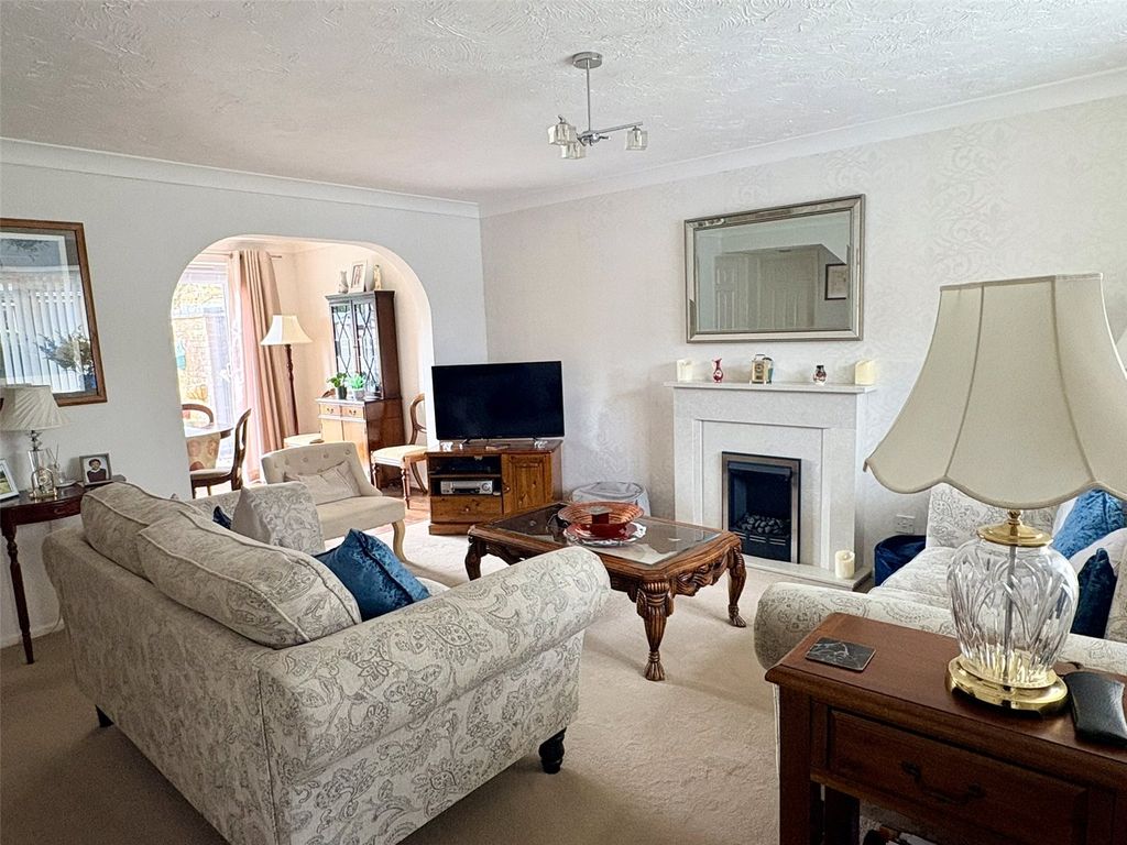 Property photo 3 of 15 Picture 3