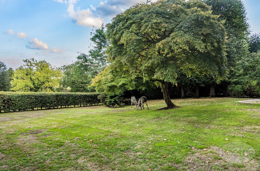 Property photo 3 of 29 Picture No. 07