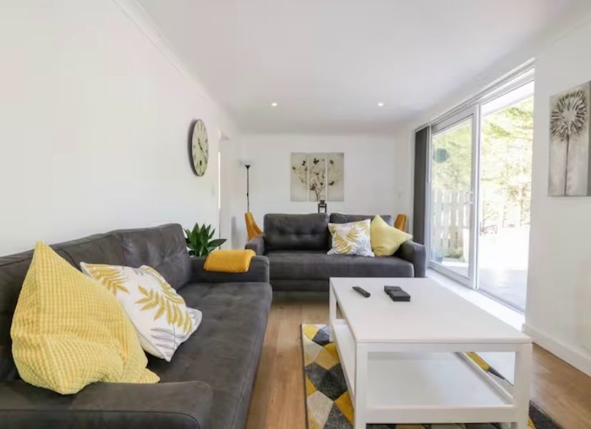 Property photo 2 of 22