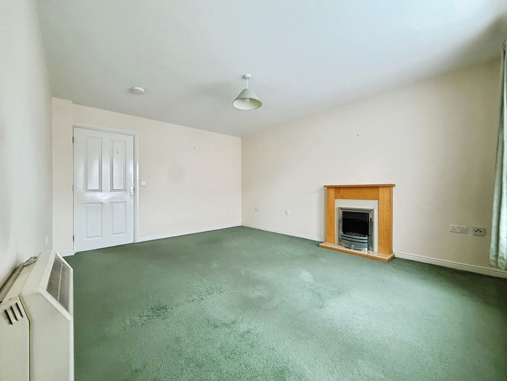 Property photo 3 of 6