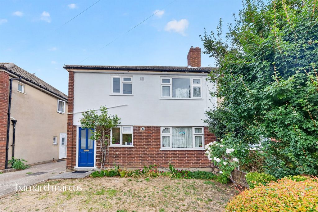 Property photo 1 of 12