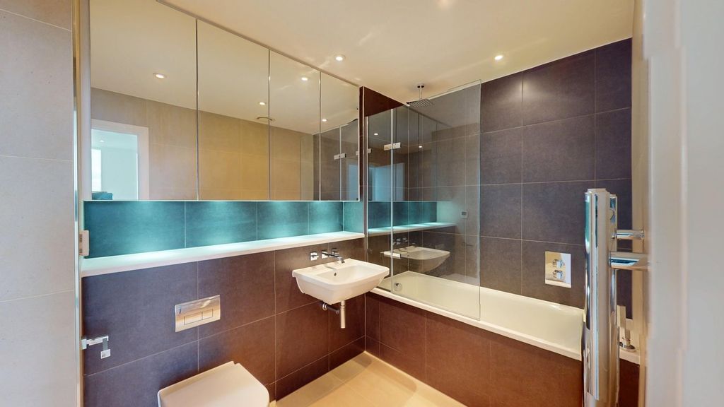 Additional image 14 of 3 bed flat for saleTennyson Apartments, 1 Saffron Central Square, Croydon CR0