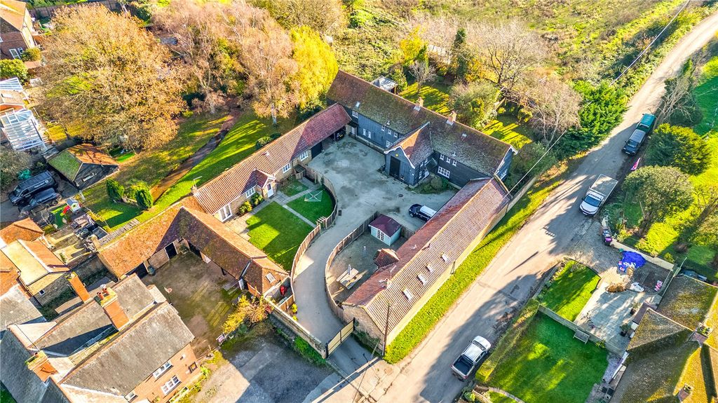 Property photo 1 of 19 Picture No. 03