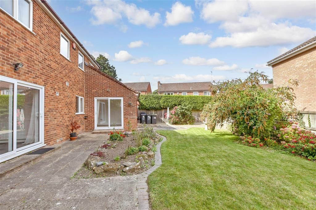 Property photo 3 of 17 Rear Garden