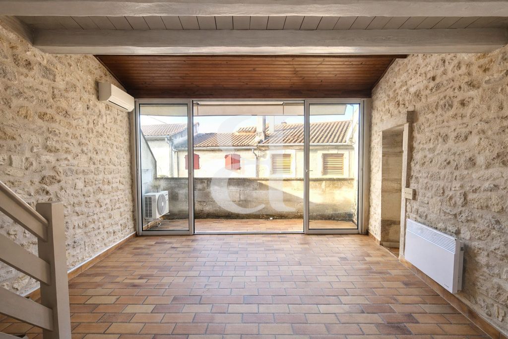 Property photo 1 of 8 Main Exterior View