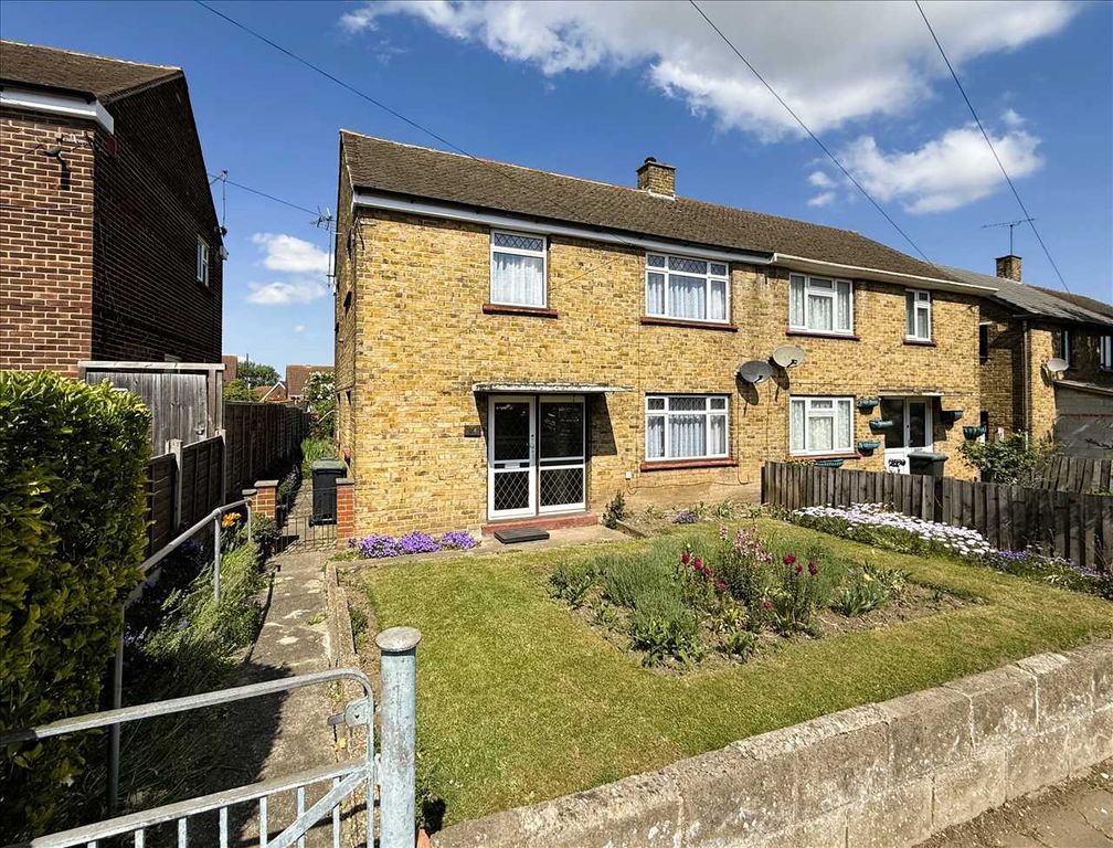 Property photo 2 of 19
