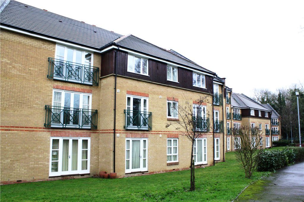 Property photo 1 of 8 External