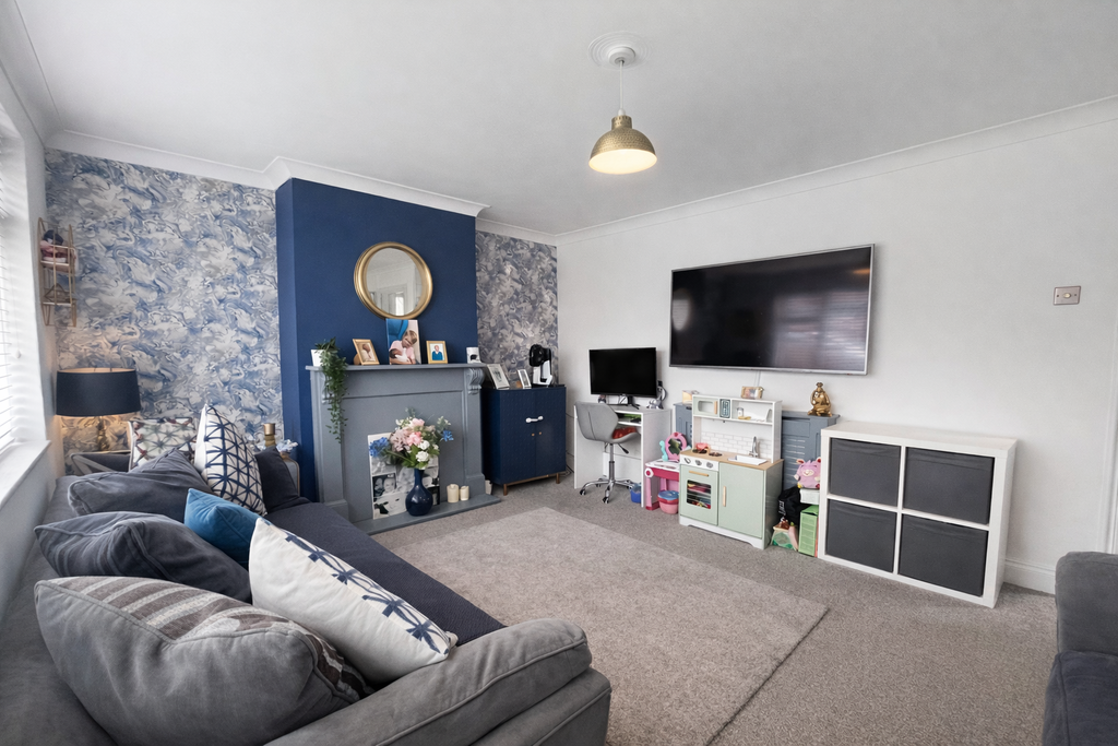 Property photo 3 of 14