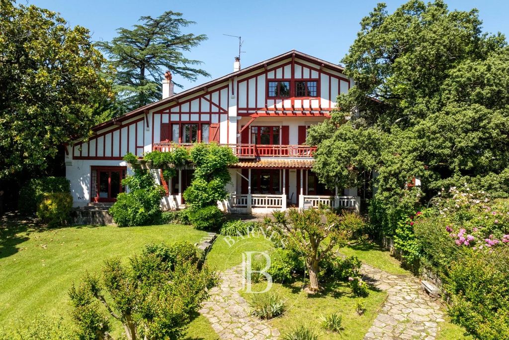 Property photo 1 of 25