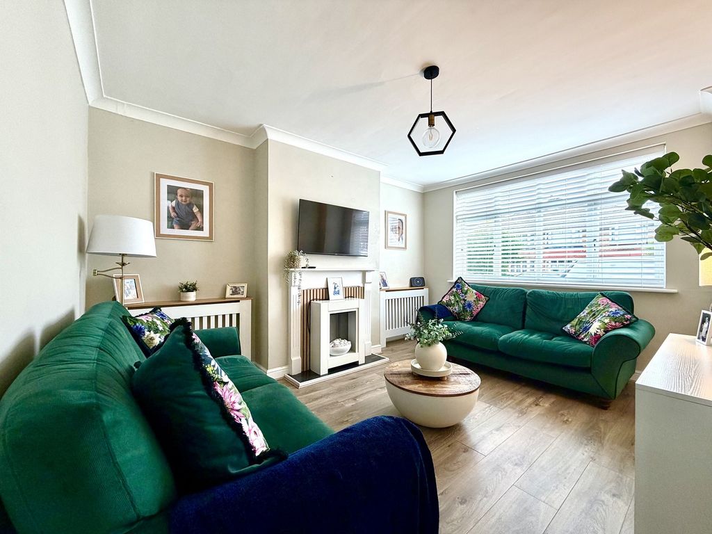 Property photo 2 of 10 Not Specified
