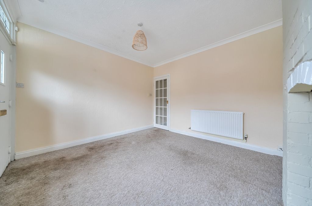 Property photo 3 of 17 1249580 (3)