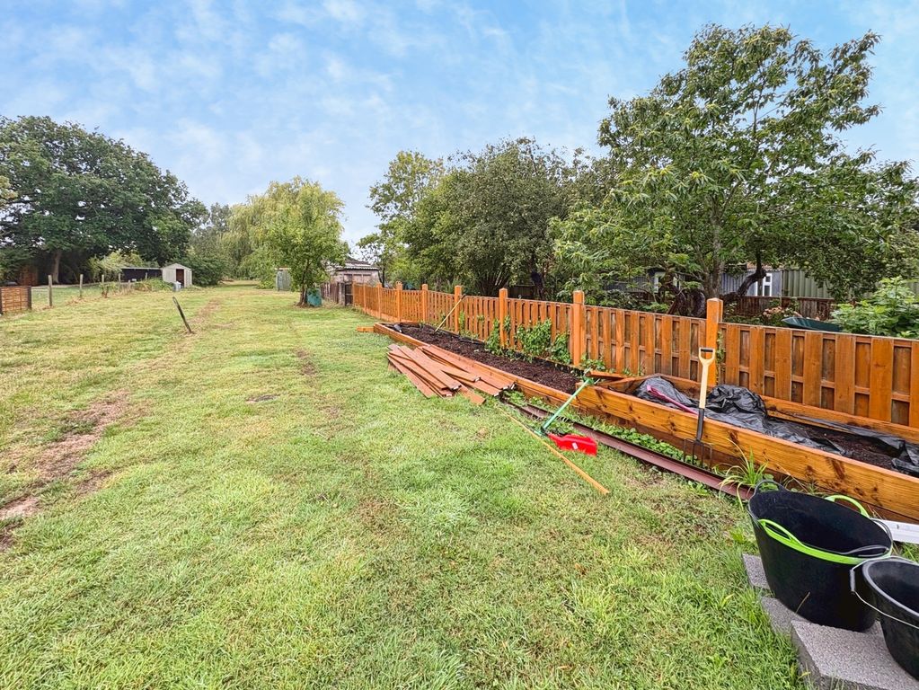 Property photo 2 of 9 Pbox-Img.Jpg