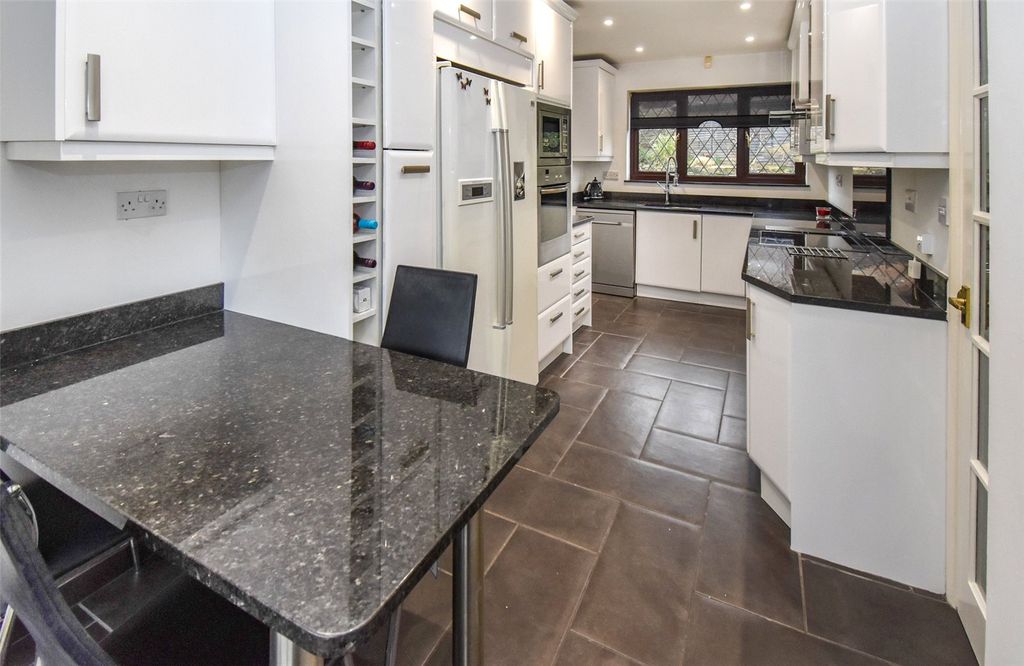 Property photo 3 of 13 Picture No. 06