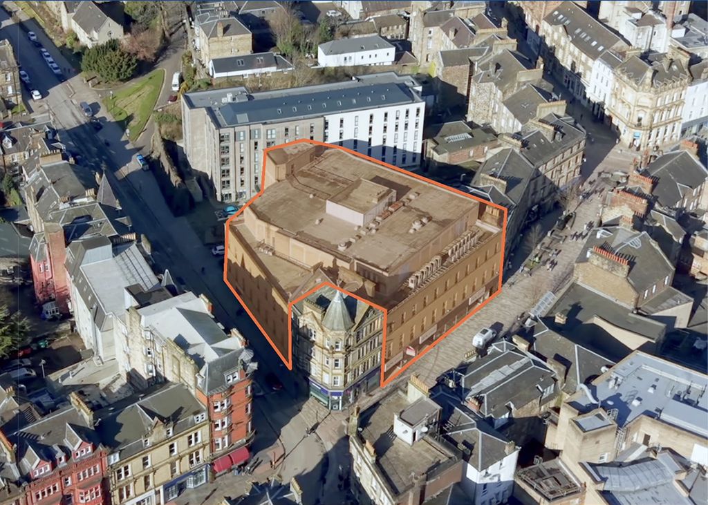 Property photo 1 of 3