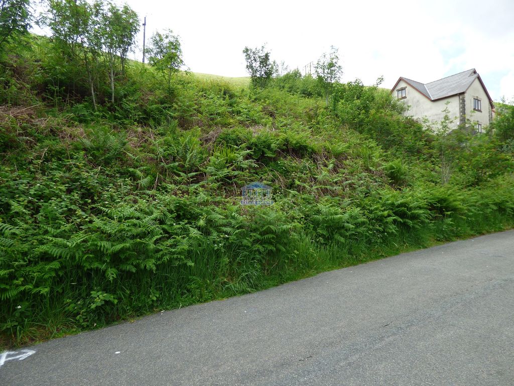 Property photo 2 of 7 Not Specified
