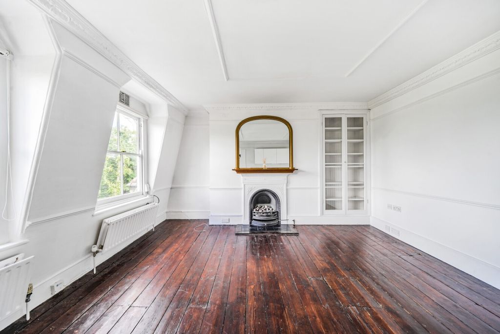 Property photo 1 of 12 1135999 (2)