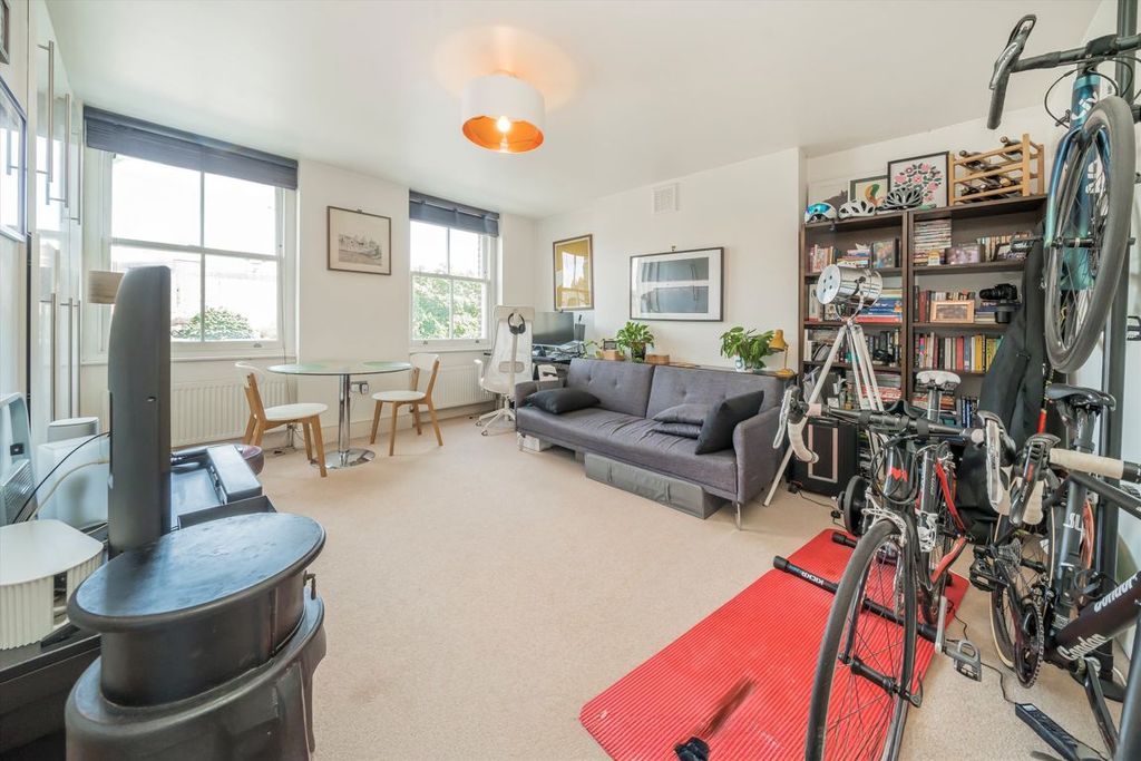 Property photo 2 of 4