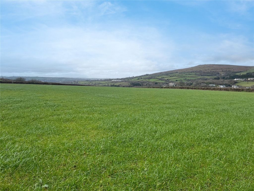 Property photo 2 of 3 Picture 2