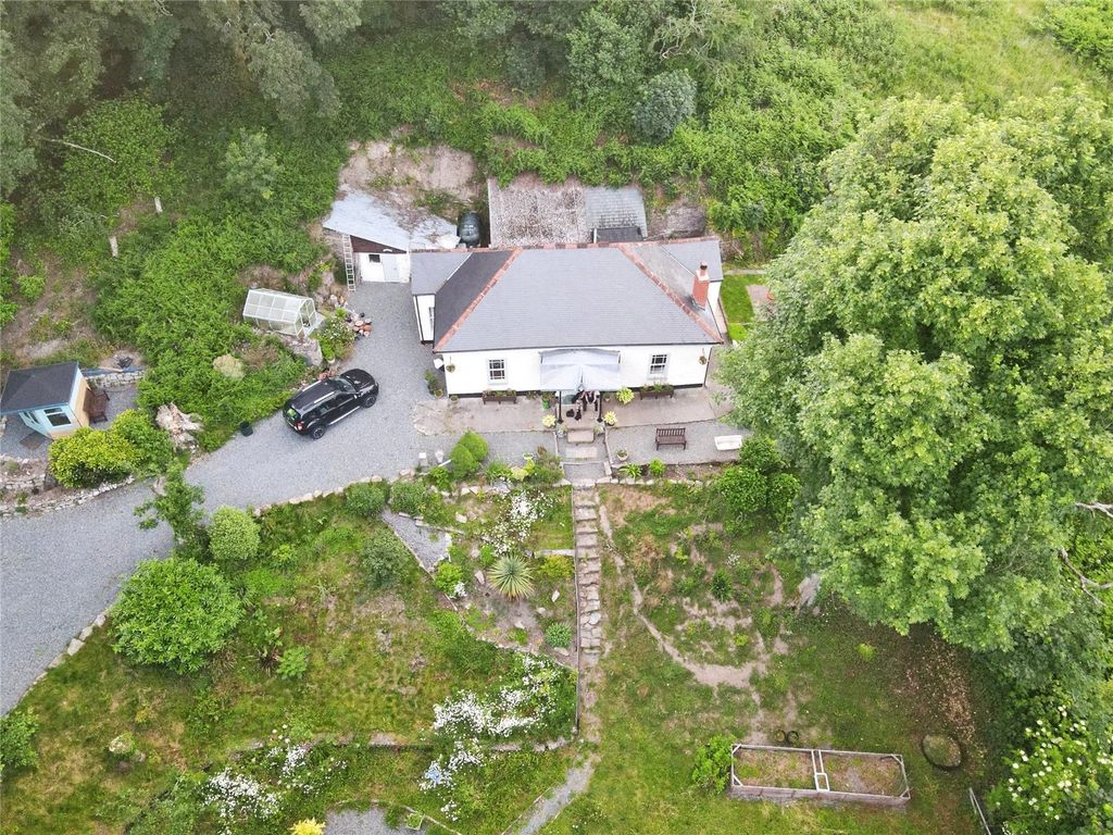 Property photo 3 of 19 Aerial Photo