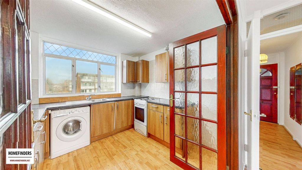 Property photo 2 of 11 Picture No. 06