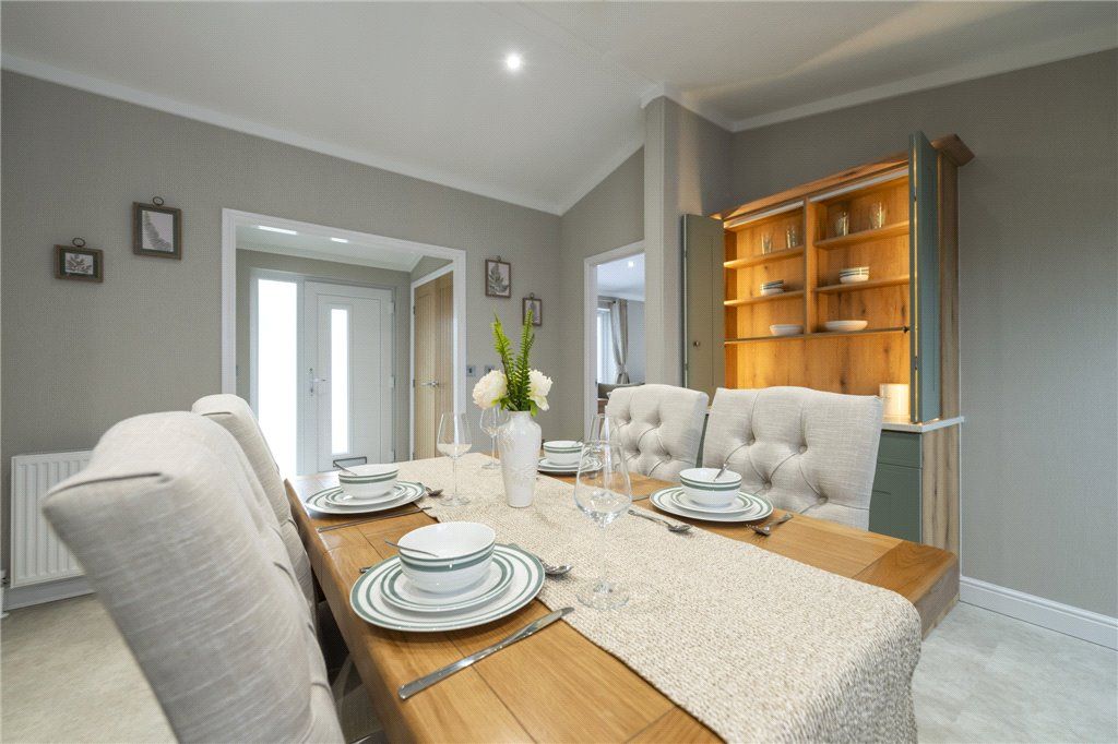 Property photo 3 of 28 Picture No. 23