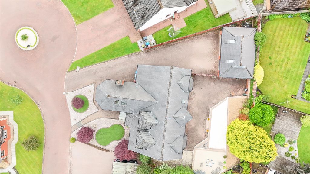 Additional image 46 of 5 bed detached house for saleChateau Grove, Hamilton ML3