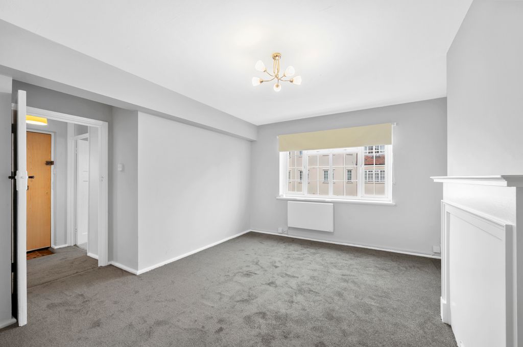 Property photo 3 of 14 Picture No. 06