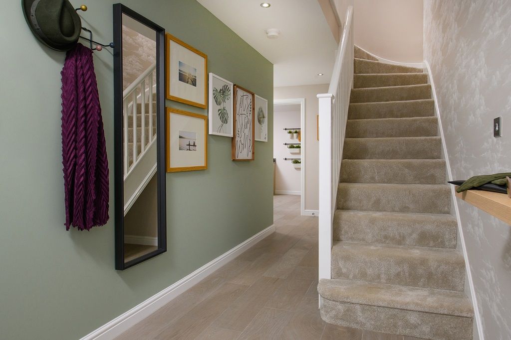 Property photo 2 of 11 Welcome To The Huxford