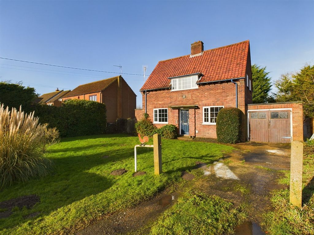 Property photo 1 of 23