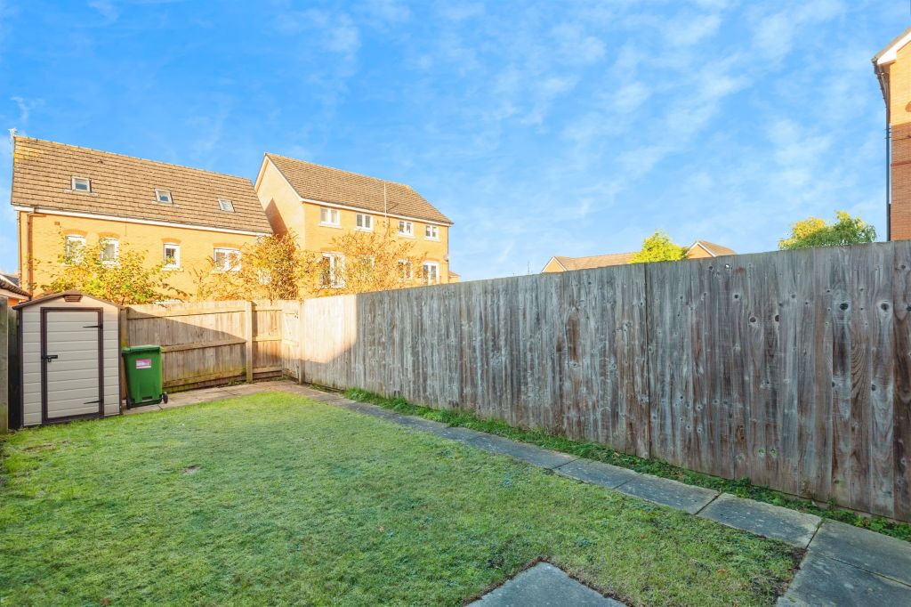 Property photo 2 of 17