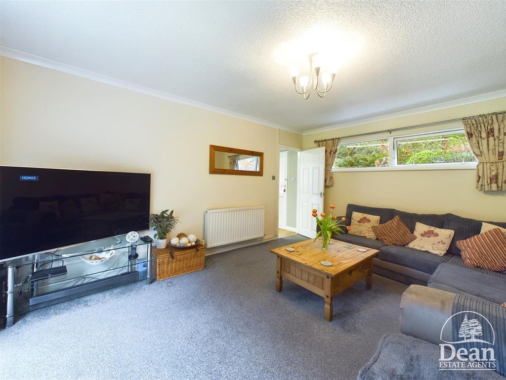 Property photo 3 of 14