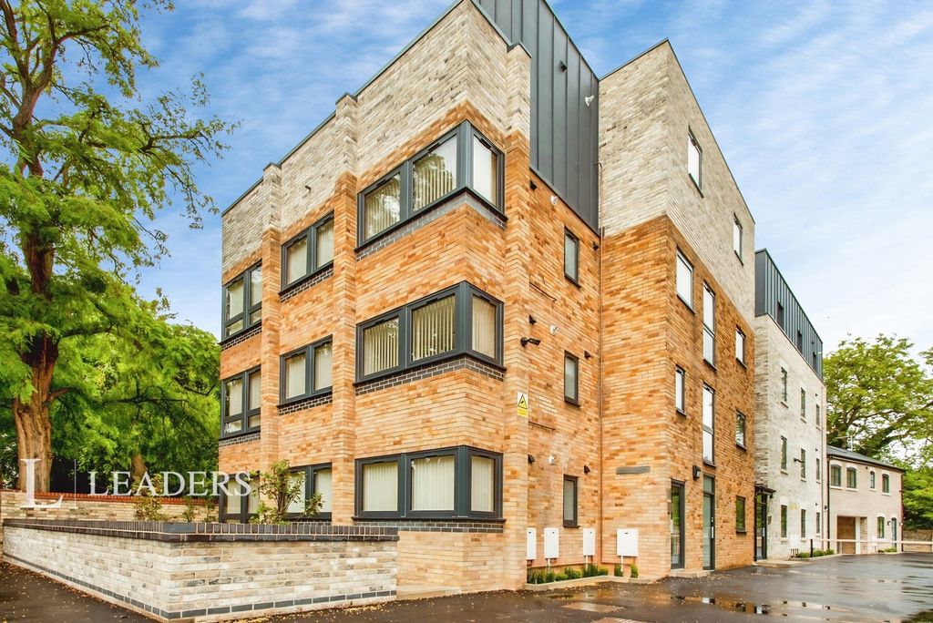 Property photo 1 of 10 Pbox-Img.Jpg