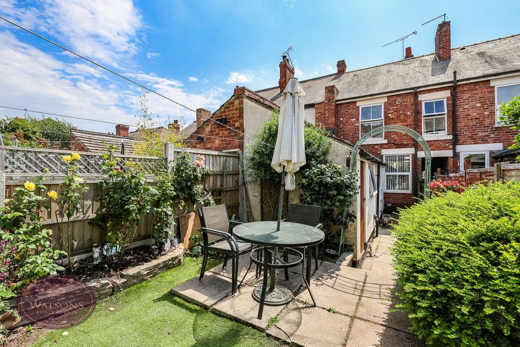 Property photo 2 of 19