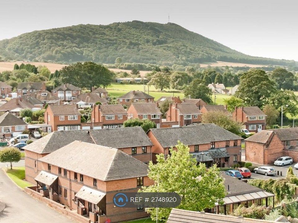 Property photo 2 of 5 Local Area