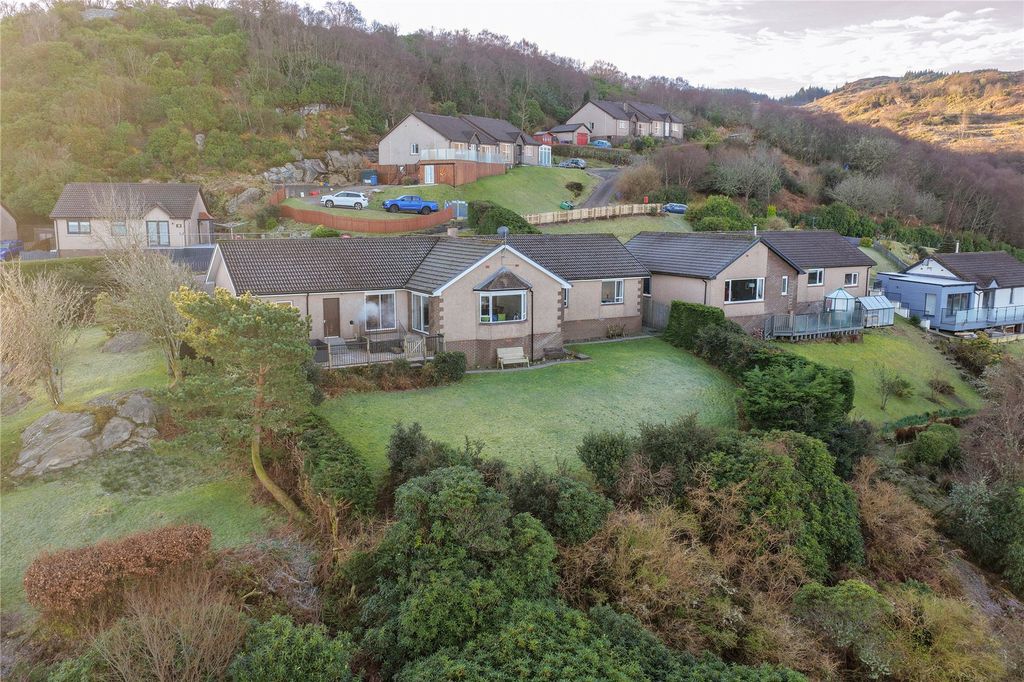 Property photo 3 of 25 Picture No. 37