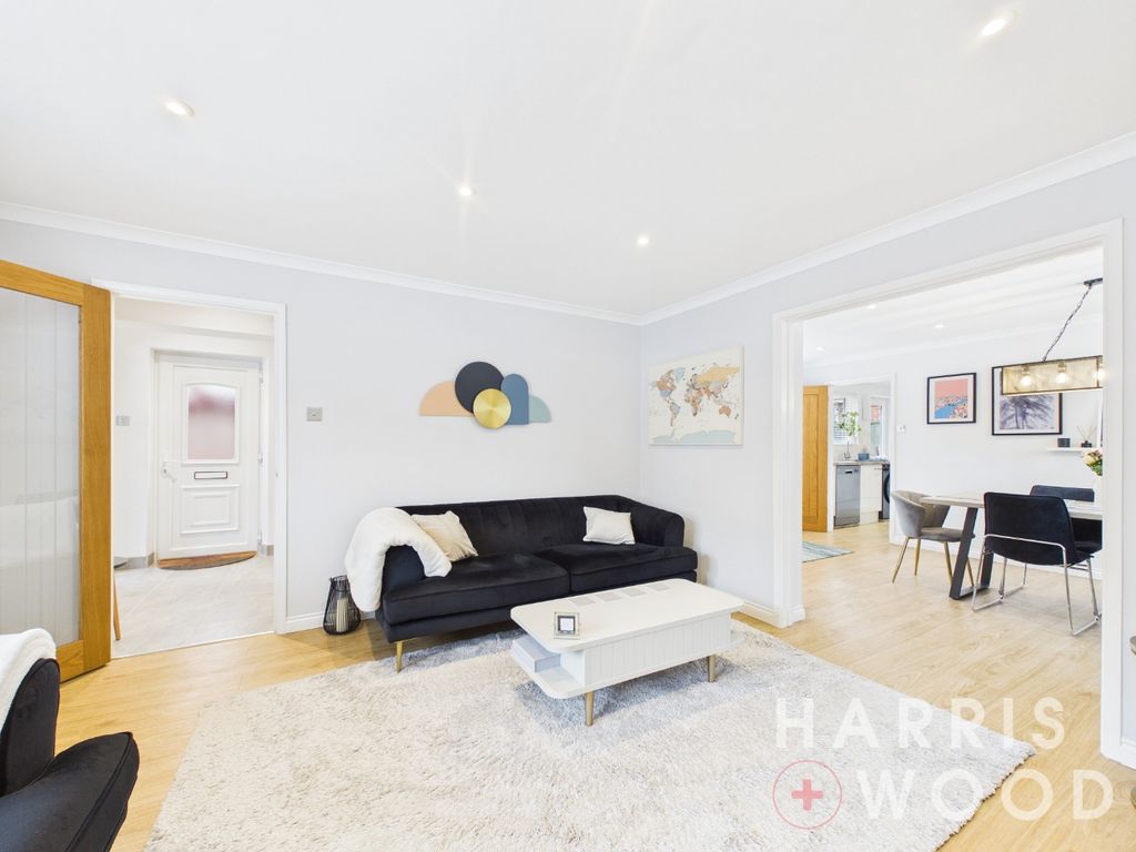 Property photo 2 of 28 5431164