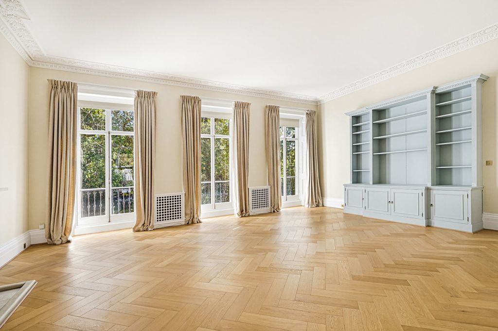 Eaton Square, Belgravia SW1W