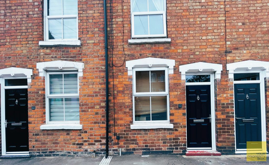 Property photo 1 of 7 Front21