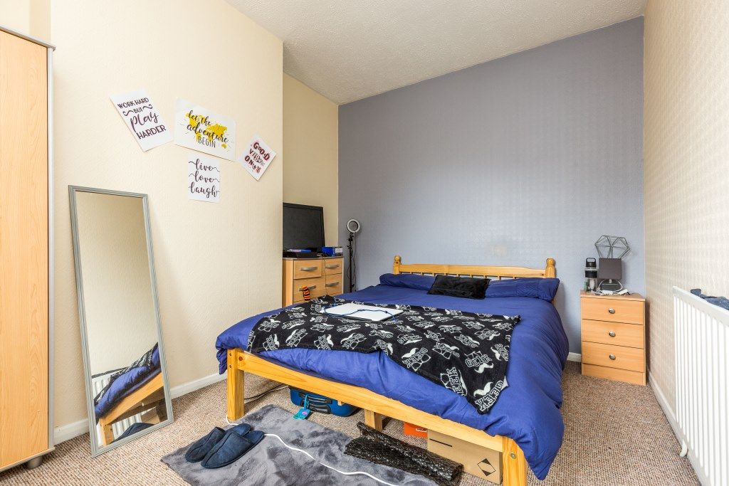 Property photo 3 of 8