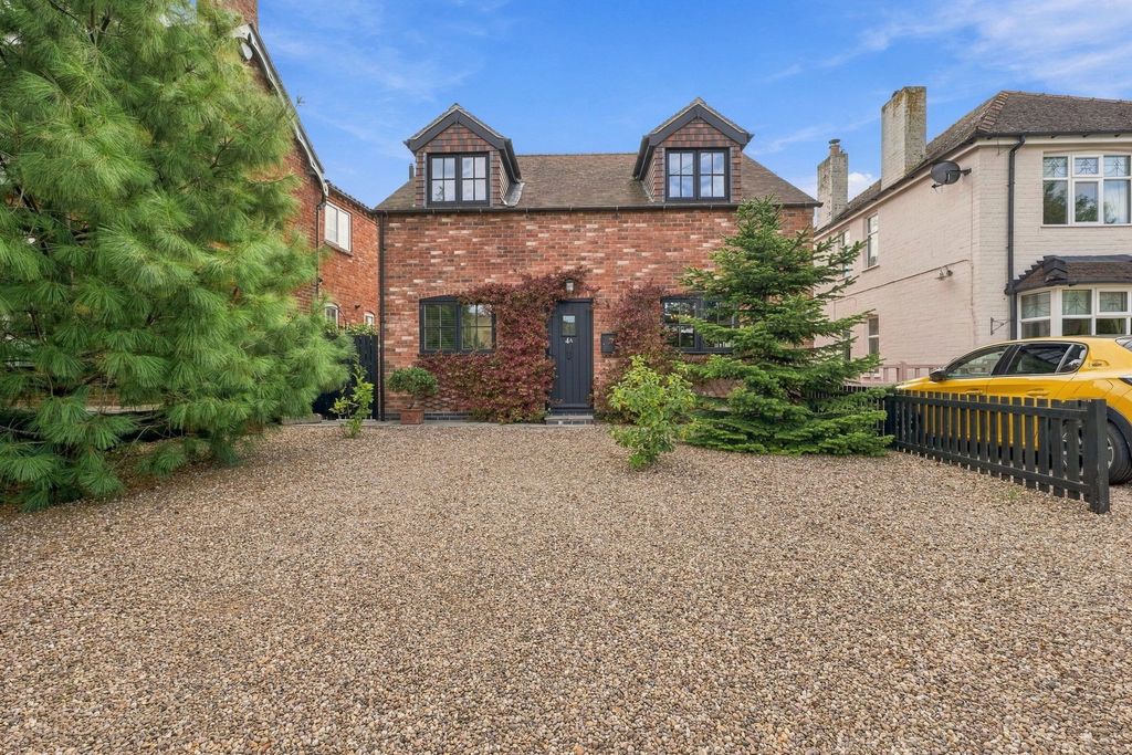 Property photo 1 of 30