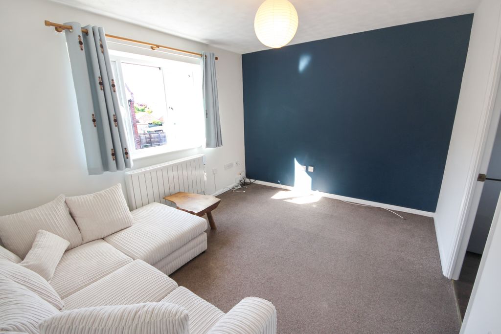 Property photo 2 of 9 Img_9132