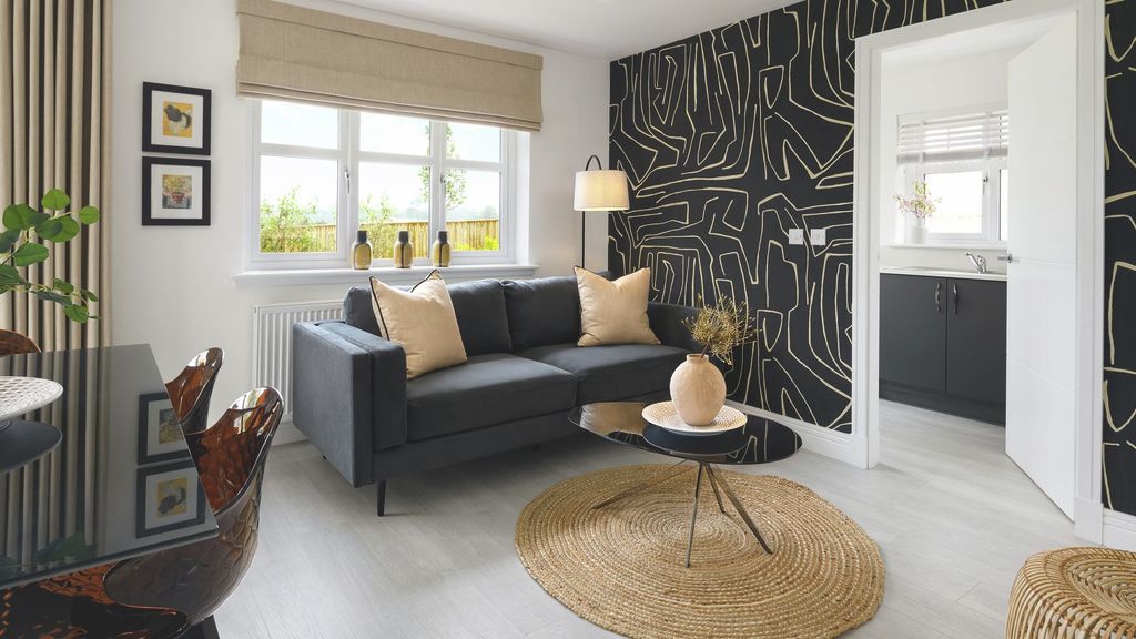 Property photo 2 of 12 Raemoir Park, Banchory