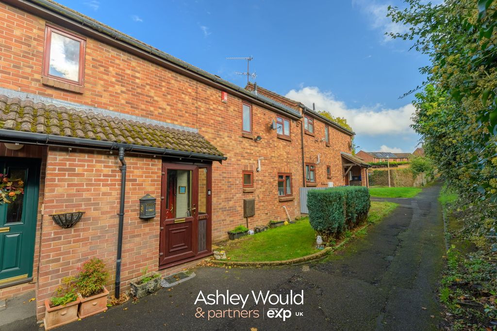 Property photo 1 of 16