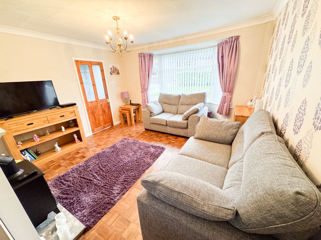 Property photo 3 of 19 Img_8480