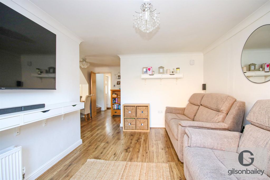 Property photo 2 of 17 Img_1509-2.Jpg
